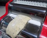 Foto del paso 4 de la receta: Fideos caseros de estragón