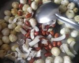 A picture of step 3 of Crunchy chatpata makhana.