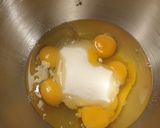Foto del passaggio 2 della ricetta Tortino di cioccolato extra fondente ai lamponi