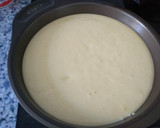 Foto del paso 2 de la receta: Bizcocho de yogur con limón, nueces y cubierta chocolate