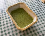 Une image de l'étape 8 de Sauce verte à la moutarde, ail et persil.