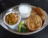 છોલે પૂરી(Chhole Puri Recipe in Gujarati) રેસીપી સ્ટેપ1ફોટો