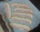 Foto del paso 1 de la receta: Perrito de salchicha fresca envuelta con papas fritas