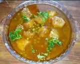 A picture of step 8 of Aloo mattar ka salan.