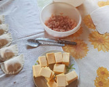 Foto del paso 4 de la receta: Empanaditas de queso camarón
