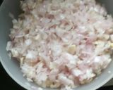A picture of step 1 of Gajar Methi Sabzi.