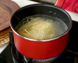 Foto langkah ke 8 dari resep Mie Kuah Ayam Labu Siam Devina Hermawan.