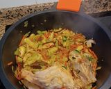 Foto del paso 2 de la receta: Sopa de lentejas estilo asiática con pollo y shiitake
