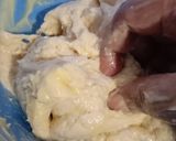 Foto langkah ke 2 dari resep Roti Isi Coklat Tanpa Telur | Roti Sobek in cup (di ulen tangan).