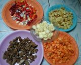 Foto langkah ke 1 dari resep Sambal goreng hati sapi nYemek2.