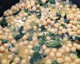 Foto del paso 7 de la receta Potaje de garbanzos con merluza