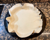 Foto del paso 4 de la receta: Pastel de hojaldre con queso y pisto, sin gluten