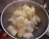 Foto del paso 3 de la receta: Milanesas de peceto con puré 🍽