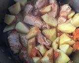 Foto del paso 3 de la receta Solomillo de pavo en guisito casero