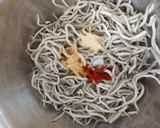 Foto del paso 2 de la receta: Gulas fritas