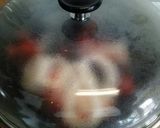 A picture of step 3 of Strozzapreti ai frutti di mare.