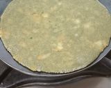A picture of step 11 of Aloo palak paratha.