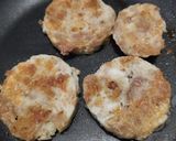 Foto del paso 4 de la receta: Arepizza🥯🌽🧀🍗🫓🥓🍅
