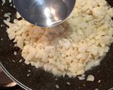 A picture of step 3 of Pasta with Cauliflower (White Sauce).