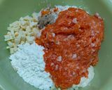 Foto langkah ke 2 dari resep Nugget Salmon Keju Homemade.