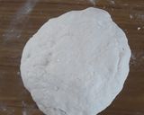 Foto del paso 3 de la receta: Masa súper fácil de pizza casera