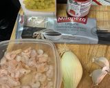 Foto del paso 1 de la receta Espaguetis con gambas y tomate