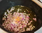 Foto del paso 2 de la receta: Mollejas de pollo guisadas con patatas