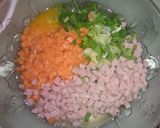 Foto langkah ke 2 dari resep Korean egg roll.