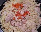 Foto langkah ke 4 dari resep Spicy Tuna Aglio Olio.