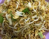Foto langkah ke 5 dari resep Pad Thai - Authentic.