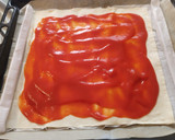 Foto del paso 4 de la receta: Pizza de hojaldre con berenjena y pollo