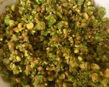A picture of step 5 of Hare Bondi ke Laddo.