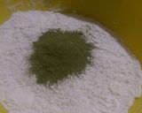 A picture of step 1 of Danwake with stir-fry salad.