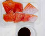 Foto langkah ke 1 dari resep Salmon shimeji tumis shoyu butter.