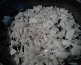 Foto del paso 1 de la receta: Berenjenas salteadas con cebolla
