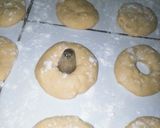 Foto langkah ke 7 dari resep Donat kentang lembut.