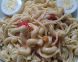 A picture of step 6 of Simple macaroni/spaghetti and cheese.
