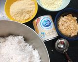 Hình bước làm 1 của món Bánh Dừa Hạnh Nhân