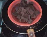 Foto langkah ke 3 dari resep 44. Kurma cokelat isi glaze.