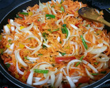 Foto del paso 2 de la receta: Tallarines con gambas estilo chino