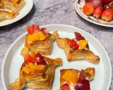 Foto langkah ke 8 dari resep Pastry Fruits Puff.