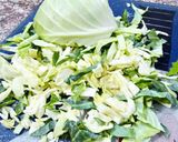 Une image de l'étape 1 de Chou vert à la poêle.
