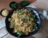 A picture of step 6 of Tasty Leftover-Roti Poha.
