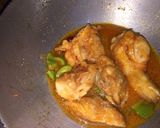 A picture of step 5 of Chinese Style Tomato Red Pepper Chicken.