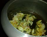 A picture of step 2 of Cabbage ki sabzi.