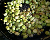 Foto del paso 5 de la receta: Habas con cebolla
