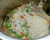 व्हेज पुलाव (veg pulav recipe in marathi) रेसिपी स्टेप 3 फोटो