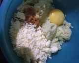 A picture of step 2 of Cauliflower Quiche.