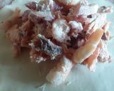 A picture of step 3 of Sig's Salmon and Prawn Pasties.