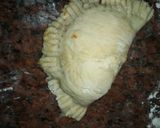 A picture of step 5 of Meat pie.